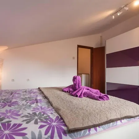Sea View For 2