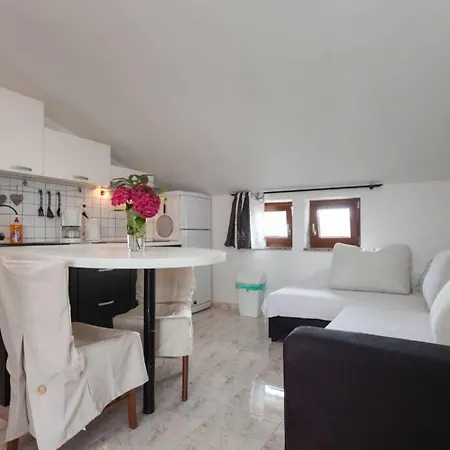 Sea View For 2 Apartment