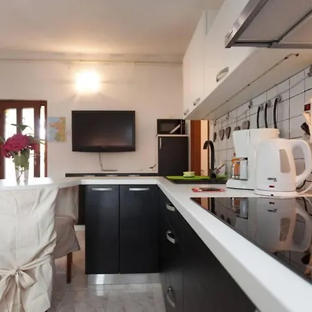 Sea View For 2 *